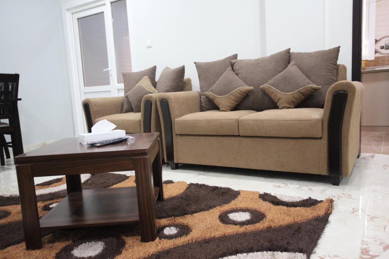 Almanzel Hotel Apartments Маскат Екстериор снимка